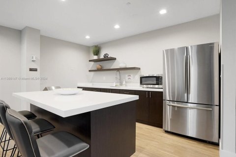 Condo in Coral Gables, Florida, 2 bedrooms  № 1764454 - photo 18