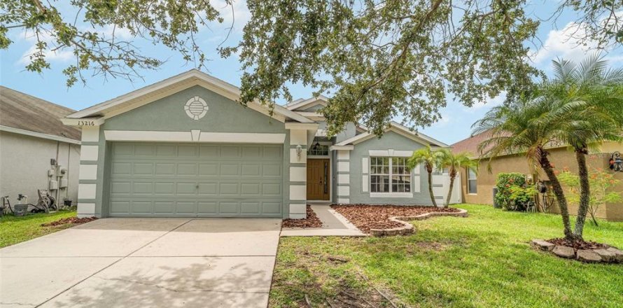 Villa ou maison à Riverview, Floride 4 chambres, 156.54 m2 № 1910914