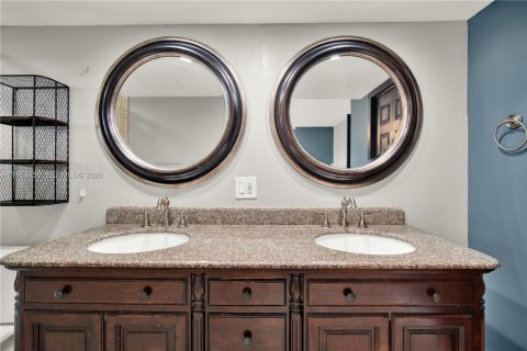 Copropriété à vendre à Hollywood, Floride: 2 chambres, 92.16 m2 № 2007868 - photo 20