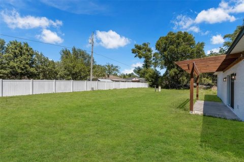 Villa ou maison à vendre à Ocala, Floride: 4 chambres, 146.79 m2 № 2204916 - photo 6