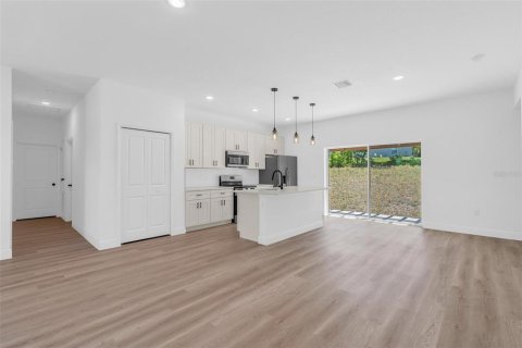 Villa ou maison à vendre à Ocala, Floride: 4 chambres, 146.79 m2 № 2204916 - photo 12