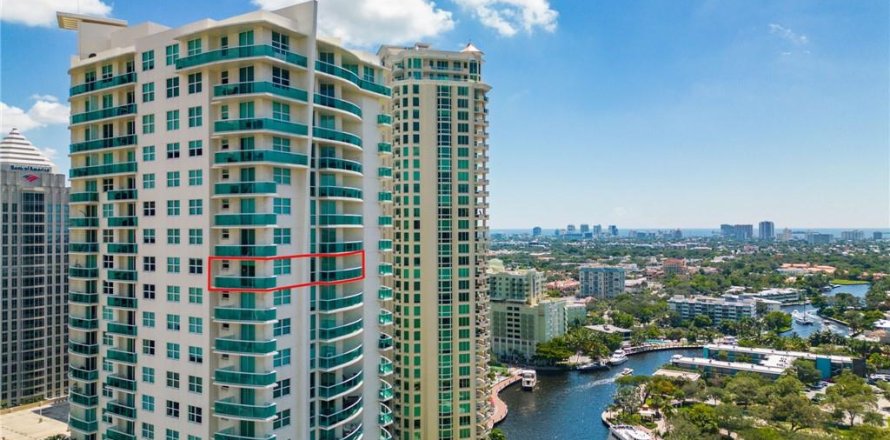 Condominio en Fort Lauderdale, Florida, 3 dormitorios  № 583241