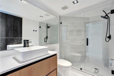 Condo in Aventura, Florida, 3 bedrooms № 2079857 - photo 21