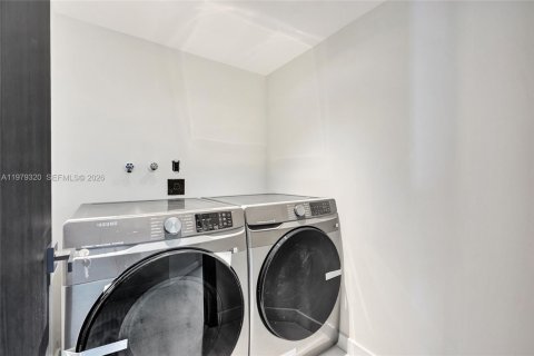 Condo in Aventura, Florida, 3 bedrooms № 2079857 - photo 22