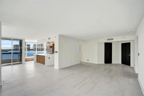 Condo in Aventura, Florida, 3 bedrooms № 2079857 - photo 5