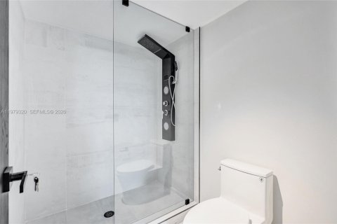 Condo in Aventura, Florida, 3 bedrooms № 2079857 - photo 29