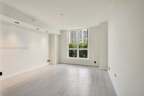 Condo in Aventura, Florida, 3 bedrooms № 2079857 - photo 18