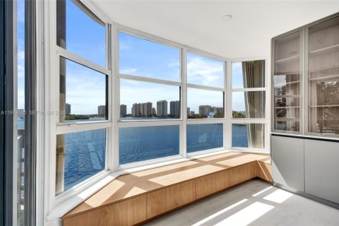 Condo in Aventura, Florida, 3 bedrooms № 2079857 - photo 13