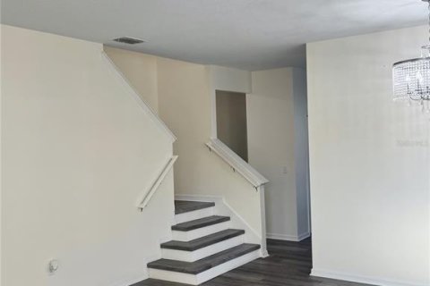 Купить виллу или дом в Дэвенпорт, Флорида 12 комнат, 265.51м2, № 1829224 - фото 2