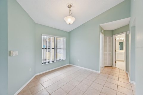 Condo in Venice, Florida, 2 bedrooms  № 2211200 - photo 12