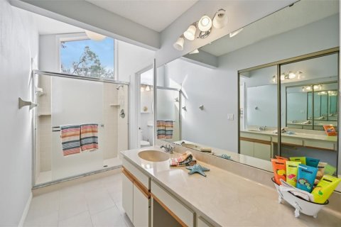 Condo in Venice, Florida, 2 bedrooms  № 2211200 - photo 18