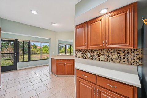 Condo in Venice, Florida, 2 bedrooms  № 2211200 - photo 16