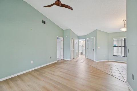 Condo in Venice, Florida, 2 bedrooms  № 2211200 - photo 7