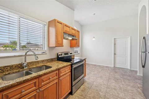 Villa ou maison à vendre à Port St. Lucie, Floride: 3 chambres, 152.92 m2 № 1921874 - photo 13