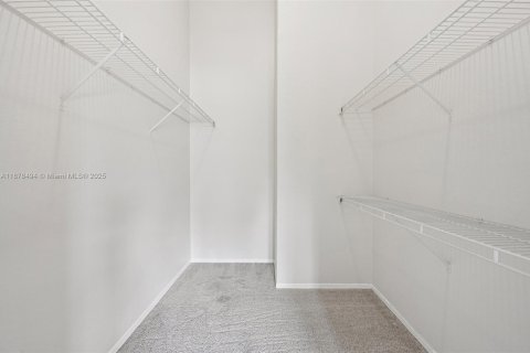 Villa ou maison à vendre à Port St. Lucie, Floride: 3 chambres, 152.92 m2 № 1921874 - photo 19