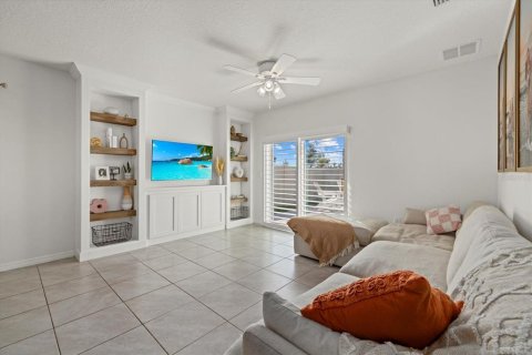 Villa ou maison à vendre à Wesley Chapel, Floride: 5 chambres, 227.33 m2 № 1558536 - photo 13