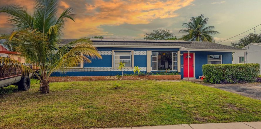 House in Fort Lauderdale, Florida 3 bedrooms, 116.13 sq.m. № 1925226