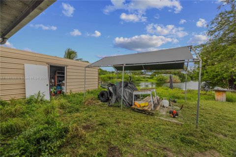 House in Fort Lauderdale, Florida 3 bedrooms, 116.13 sq.m. № 1925226 - photo 26