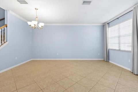 House in Tampa, Florida 4 bedrooms, 282.33 sq.m. № 1673659 - photo 6