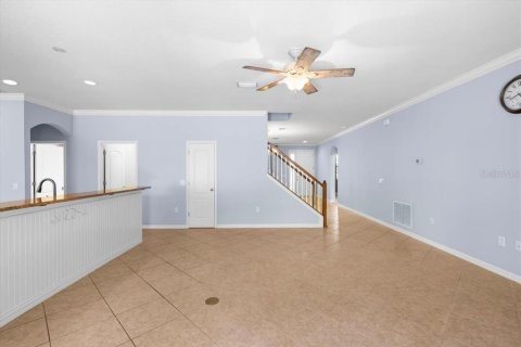 House in Tampa, Florida 4 bedrooms, 282.33 sq.m. № 1673659 - photo 19