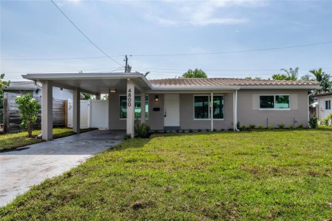 Дом в Окленд-Парк, Флорида 1 комната, 91.79м2 № 2261199