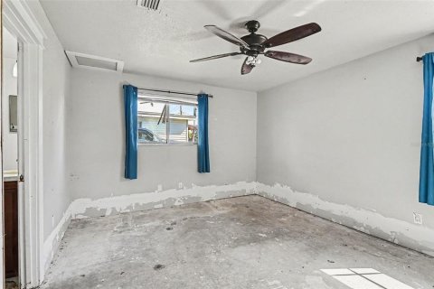 House in Titusville, Florida 3 bedrooms, 94.76 sq.m. № 2208704 - photo 10