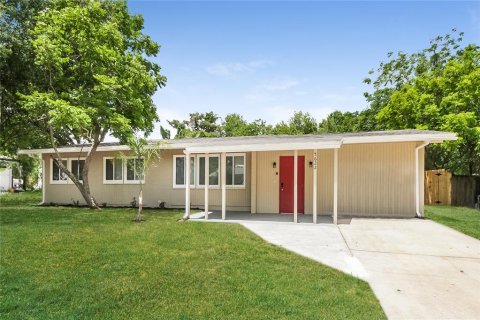 Casa en alquiler en Orlando, Florida, 3 dormitorios, 137.4 m2 № 1906788 - foto 2