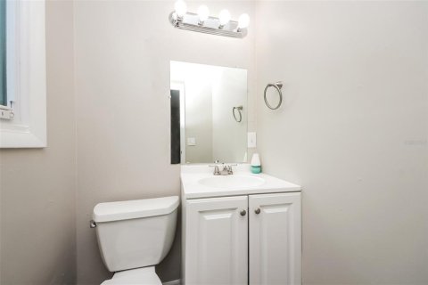 Casa en alquiler en Orlando, Florida, 3 dormitorios, 137.4 m2 № 1906788 - foto 10