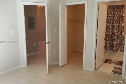 Condominio en alquiler en Homestead, Florida, 2 dormitorios, 75.72 m2 № 2025359 - foto 19