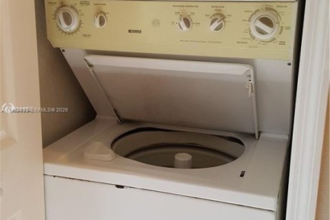 Condominio en alquiler en Homestead, Florida, 2 dormitorios, 75.72 m2 № 2025359 - foto 17