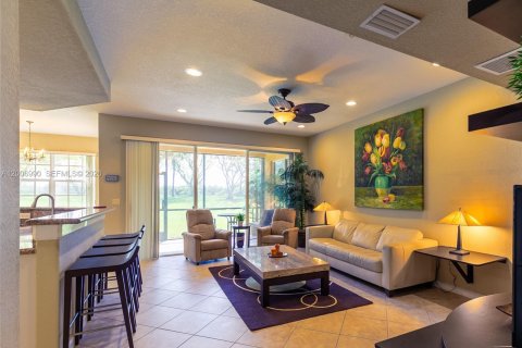 Copropriété à vendre à Parkland, Floride: 3 chambres, 130.06 m2 № 2070750 - photo 11