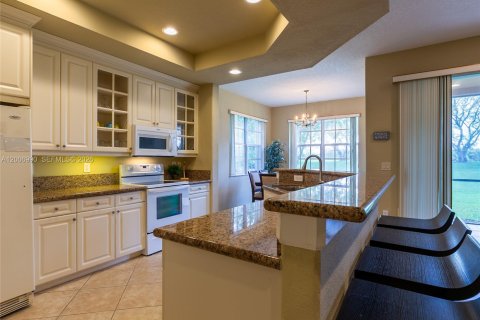 Copropriété à vendre à Parkland, Floride: 3 chambres, 130.06 m2 № 2070750 - photo 13