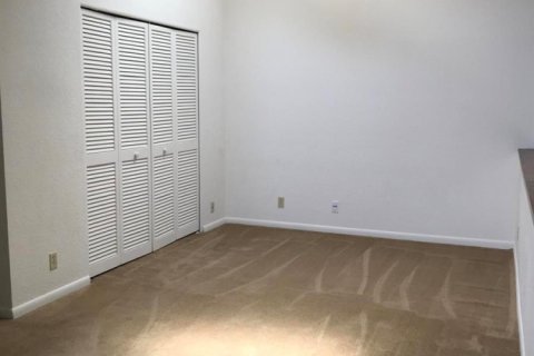 Touwnhouse à louer à Boca Raton, Floride: 3 chambres, 177.54 m2 № 2275800 - photo 17