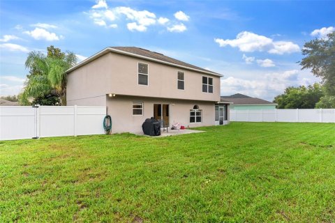 House in Auburndale, Florida 4 bedrooms, 206.43 sq.m. № 1857685 - photo 7