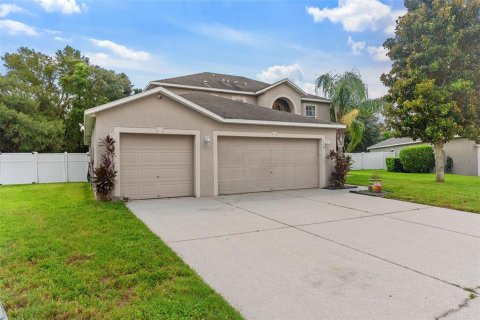 House in Auburndale, Florida 4 bedrooms, 206.43 sq.m. № 1857685 - photo 3