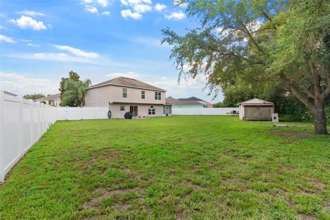 House in Auburndale, Florida 4 bedrooms, 206.43 sq.m. № 1857685 - photo 5