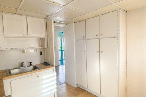 Купить кондоминиум в Авентура, Флорида 1 спальня, 75.9м2, № 1992499 - фото 10