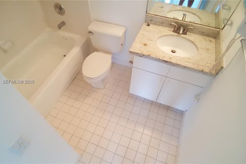 Condominio en venta en Miami Beach, Florida, 2 dormitorios, 92.9 m2 № 2034253 - foto 10