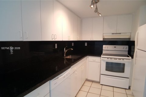 Condominio en venta en Miami Beach, Florida, 2 dormitorios, 92.9 m2 № 2034253 - foto 5
