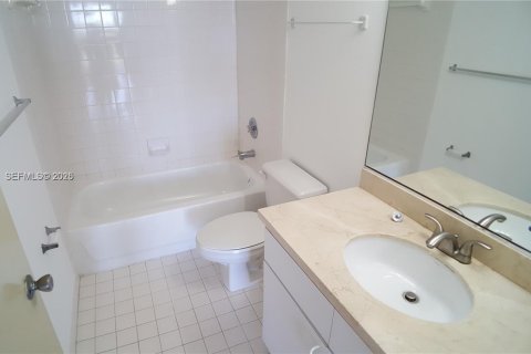 Condominio en venta en Miami Beach, Florida, 2 dormitorios, 92.9 m2 № 2034253 - foto 27