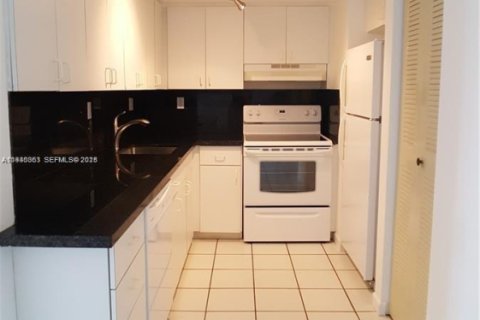 Condominio en venta en Miami Beach, Florida, 2 dormitorios, 92.9 m2 № 2034253 - foto 6