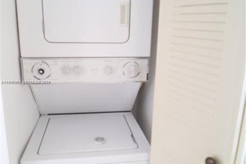 Condominio en venta en Miami Beach, Florida, 2 dormitorios, 92.9 m2 № 2034253 - foto 22