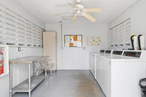 Copropriété à vendre à West Palm Beach, Floride: 1 chambre, 56.76 m2 № 2077508 - photo 23