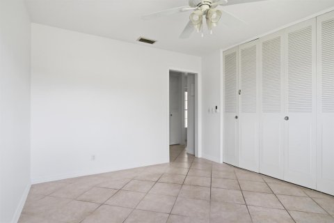 Copropriété à vendre à West Palm Beach, Floride: 1 chambre, 56.76 m2 № 2077508 - photo 13
