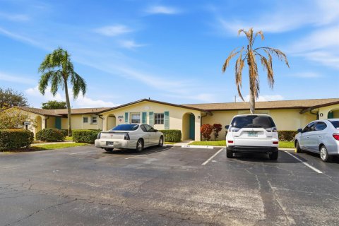 Copropriété à vendre à West Palm Beach, Floride: 1 chambre, 56.76 m2 № 2077508 - photo 3