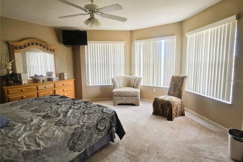House in Davenport, Florida 4 bedrooms, 209.77 sq.m. № 1839837 - photo 10