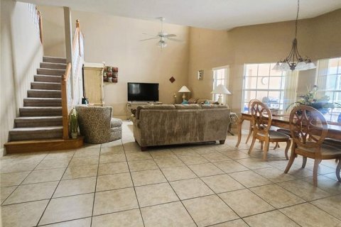 House in Davenport, Florida 4 bedrooms, 209.77 sq.m. № 1839837 - photo 6