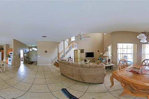 House in Davenport, Florida 4 bedrooms, 209.77 sq.m. № 1839837 - photo 4