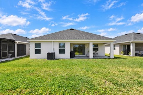 House in Parrish, Florida 3 bedrooms, 186.45 sq.m. № 2394455 - photo 24