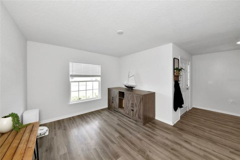 House in Parrish, Florida 3 bedrooms, 186.45 sq.m. № 2394455 - photo 19